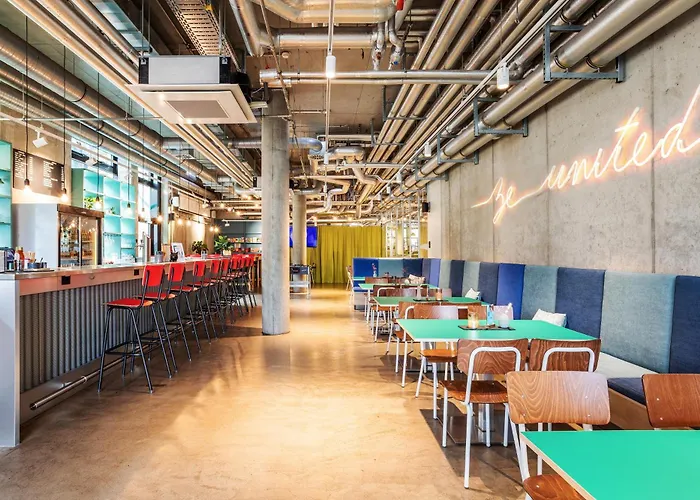 MEININGER Hotel Berlin East Side Gallery