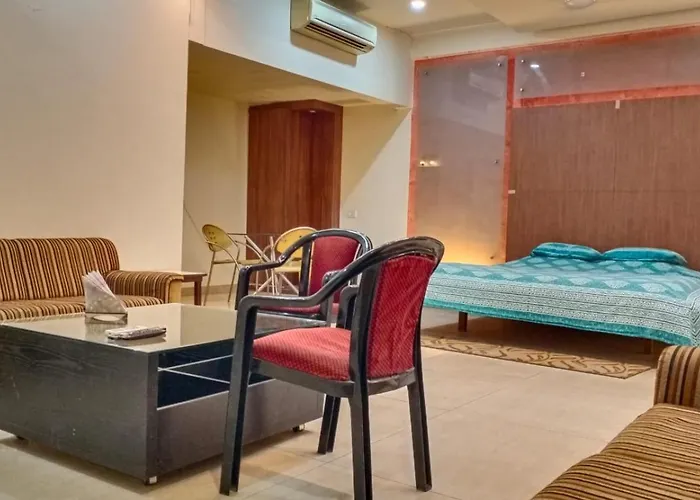 Hotel Mahendra