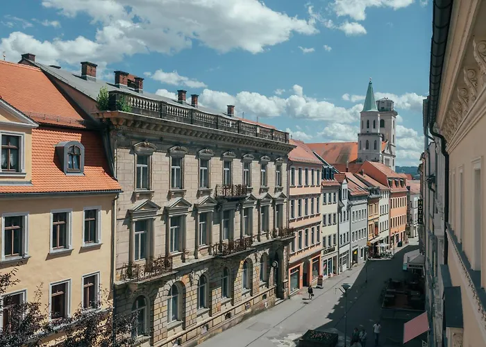 Ferienwohnung Gustav Kaiser Apartment - 60qm Design Fewo Zittauer Gebirge - Unterkunft in historischer Altstadt im Dreiländereck