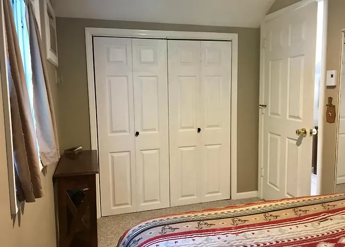 Cozy Mother-In-Law Apartment
