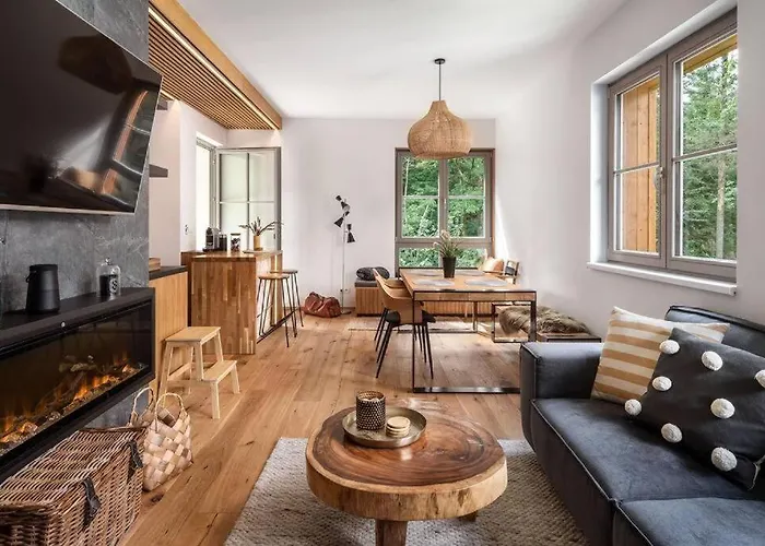 Luxury 2 Bedroom Mountain Escape