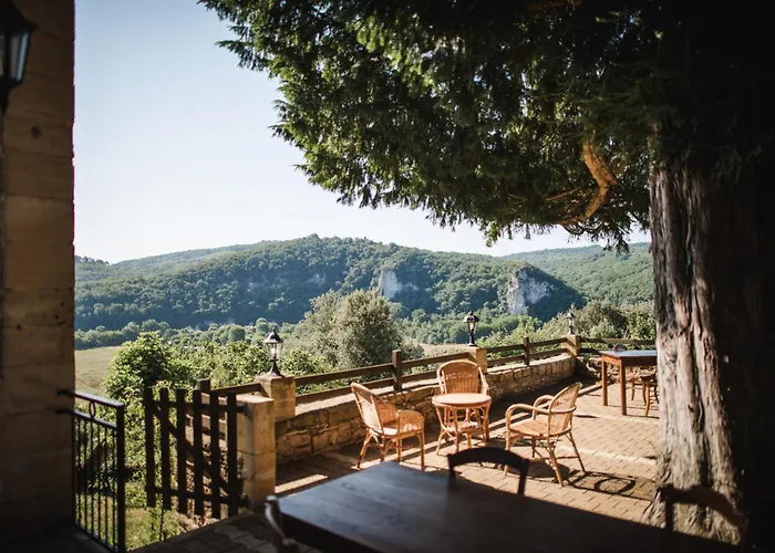 Domaine De Malet