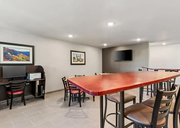 My Place Hotel-Bentonville-Rogers, Ar