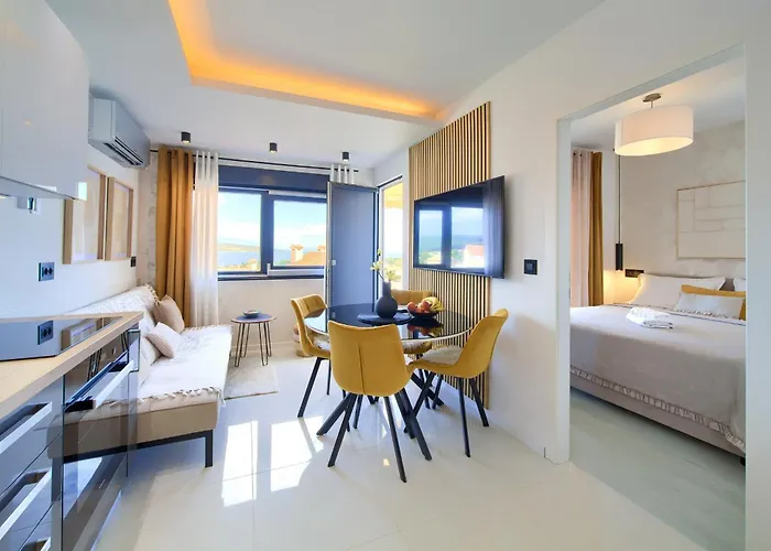 Villa Apartments Sinisa - City Of Krk