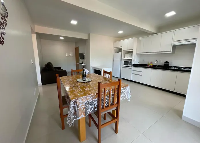 Residencial Helena Perequê Porto Belo SC