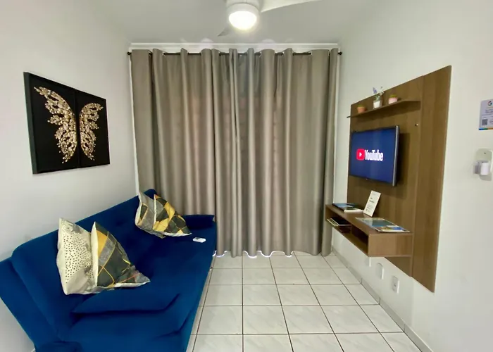 Apto charmoso no Parque dos IPES 2 Quartos casal ArCond WiFi 400M Home Office Garagem em Dourados