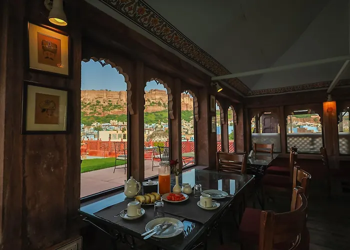 Haveli Inn Pal