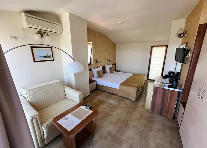 Family Hotel Radiana