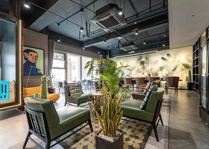 Heonic Art Residence & Suites丨 Signature Family Suites - Free Laundry Luggage Storage -24H Front Desk - Cat Cafe