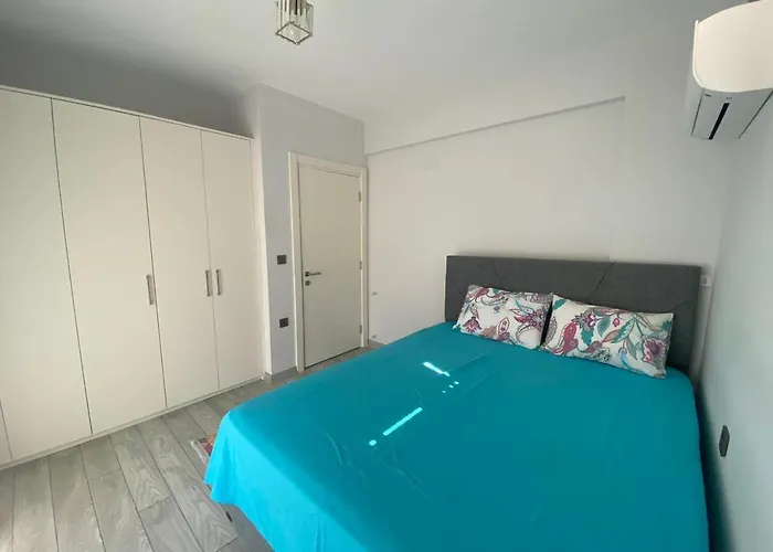 Marina Guest House