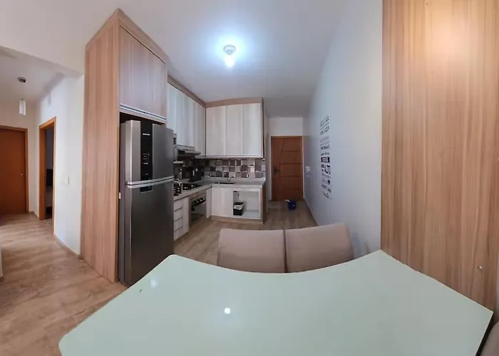 Apartamento Inteiro Próximo ao Empório