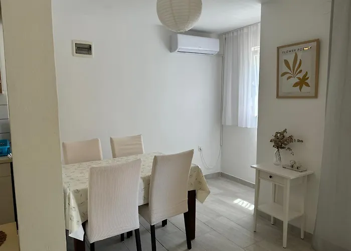 Apartments Parac