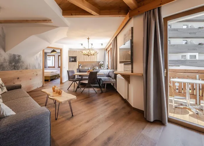 Posta Zirm Residence