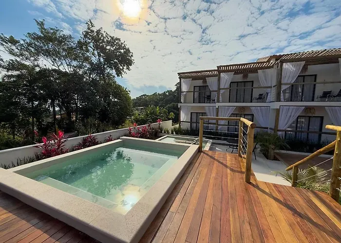 Santomar Guest House