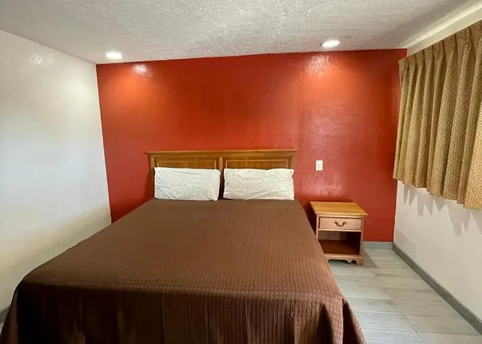 Red River Inn