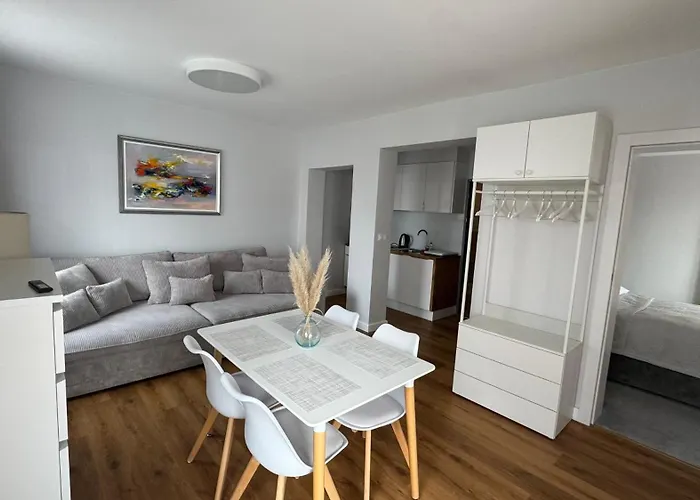 Anna Rooms And Apartments