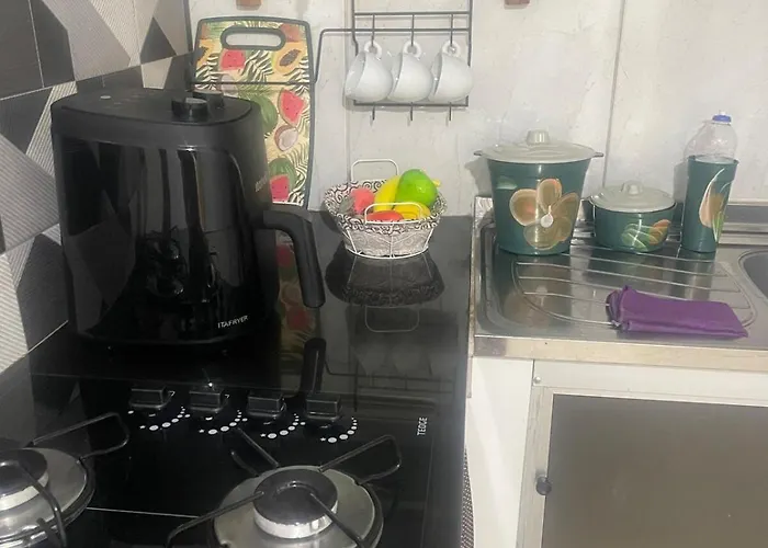 Kitnet Adorável na sedede Aracruz ES 1KM do centro individual wifi cozinha equipada