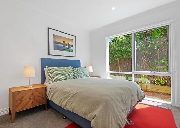 Coastal Charm In Prime Position