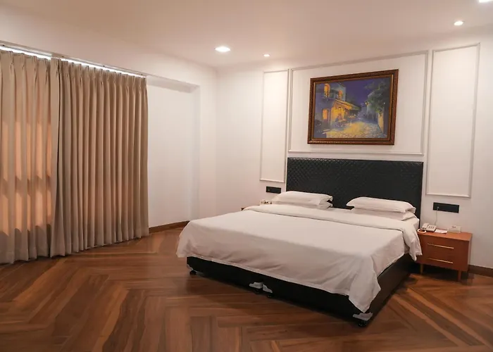 Hotel Aram