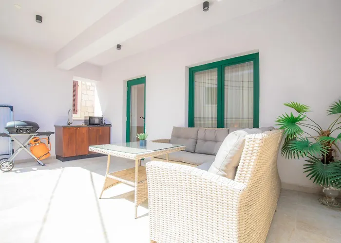 Azalea Dalmacija Luxury Rooms And Apartments