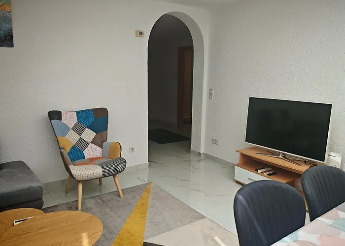 Garten Apartment