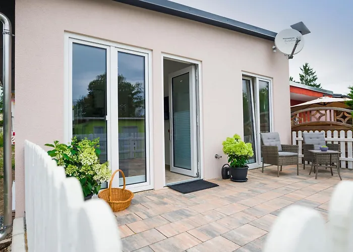 Modernes Ferienhäuschen am Zeulenrodaer Meer - Terrasse, Klimaanlage&Fußbodenheizung