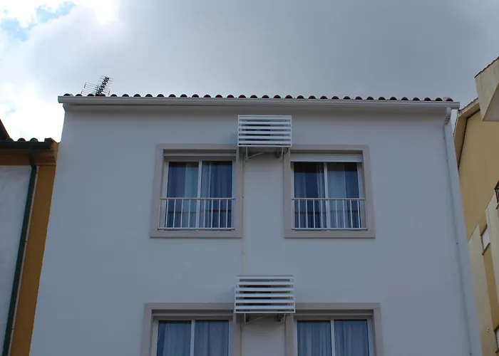 Vila Prata Dourada