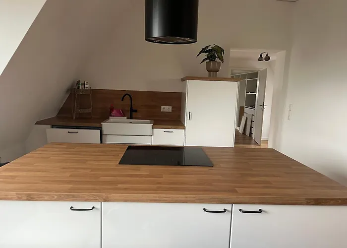 Moderne Ferienwohnung für Urlauber und Monteure