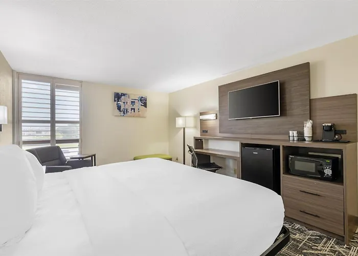 Best Western Plus York Hotel And Conference Center