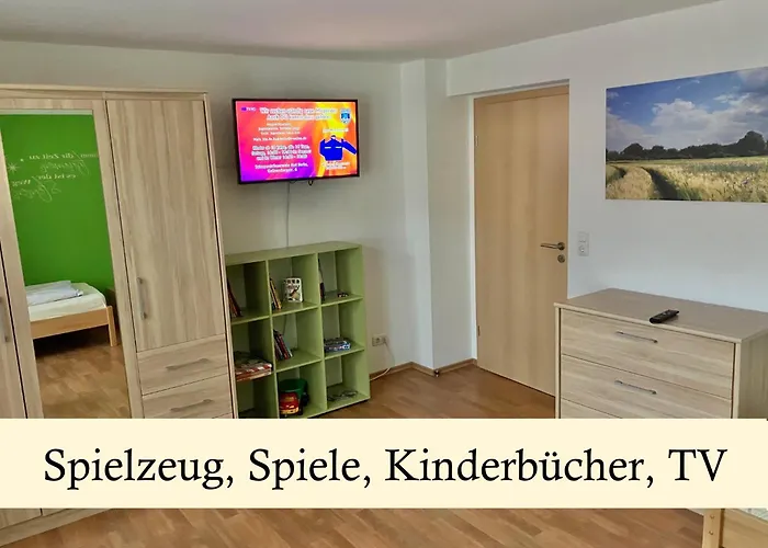 Ferienwohnung Morgensonne am Kurpark Bad Berka # Parkplatz # Spielplatz # WLAN # 2 Schlafzimmer