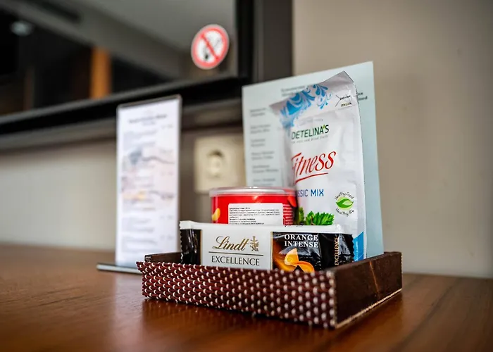All Seasons Residence Design Hotel - Free Parking