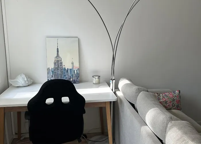 Happy House