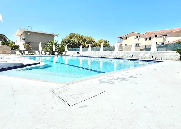 Eleana Hotel By Ghh