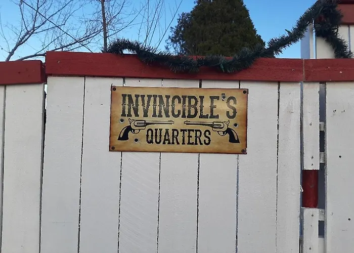 Vigilante Inn Invincible Quarters #3
