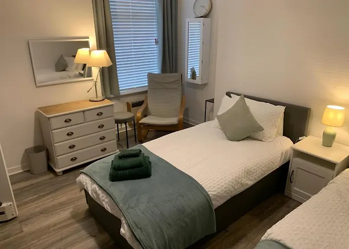 Well-Equipped Studio Apartment