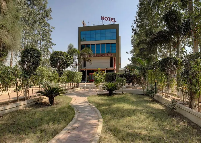 Hotel O The Grand Imperial Restaurant & Hotel Dhuva Railway Station