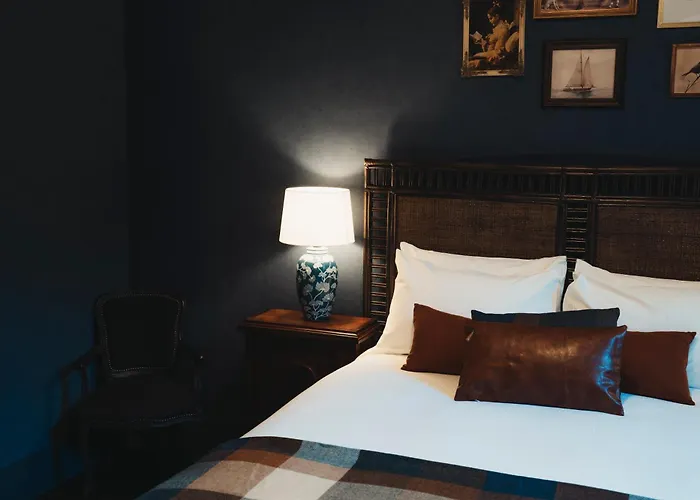 Dunedin House- Boutique Hotel