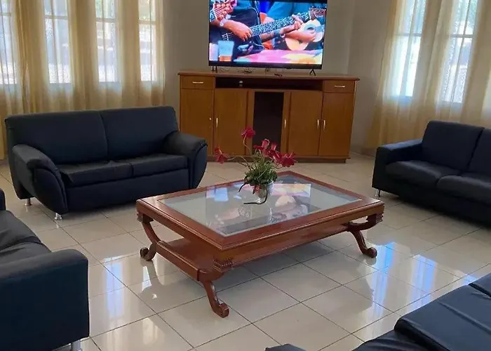 Ipe Palace Hotel