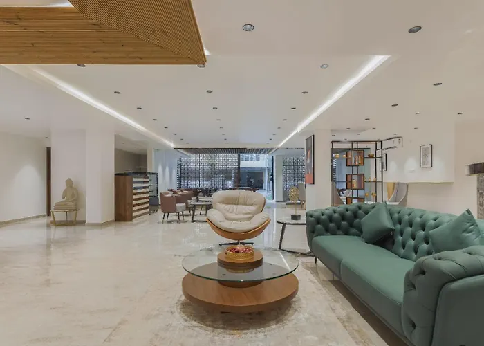 Akoya Business Hotel - Smart Stays, Whitefield