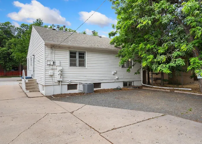 Charming Bungalow Next To Csu - Free Cruiser Bikes