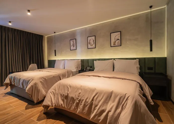 Hotel Expo Alcala, A 1 Min De Plaza Del Sol