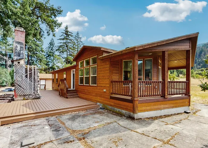 Trinity River Retreat