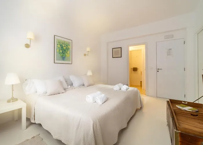 Ca Sa Padrina D'Arta-Turiso De Interior