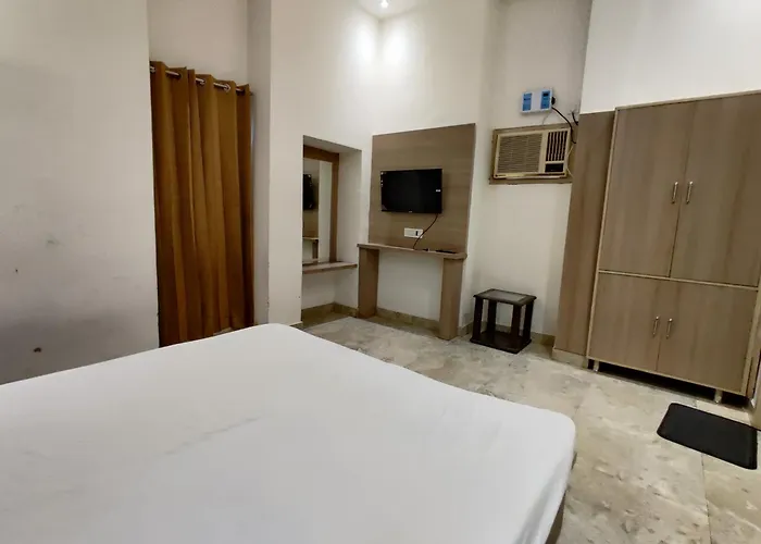 Hotel Thems Homestay