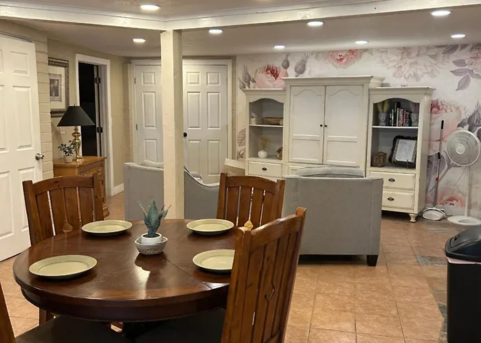 Pepper Bungalow