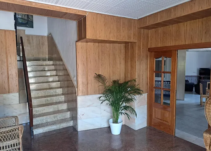 Hostal Alboran