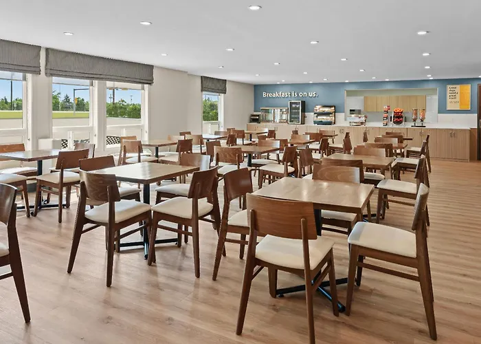 Days Inn By Wyndham Regina