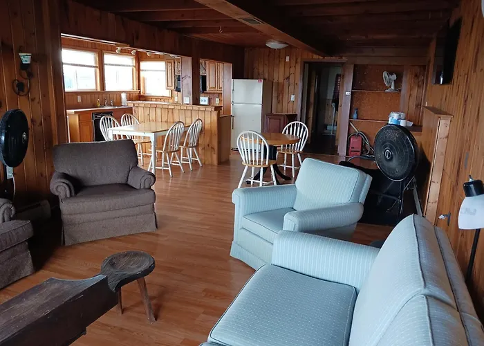 Beachfront Vacation Cottages