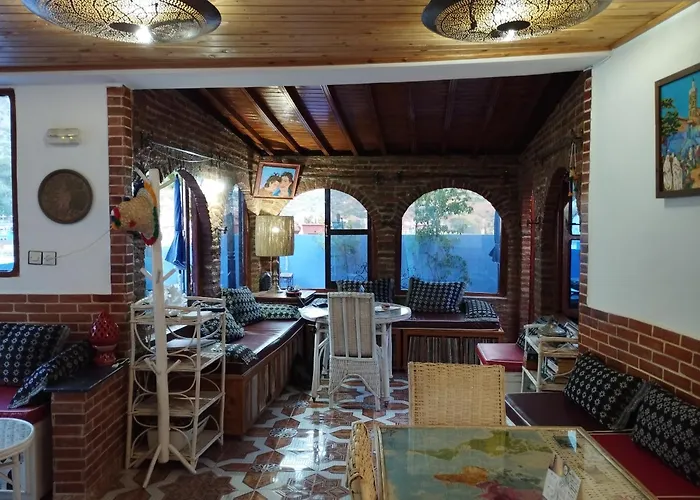 Aymane Rooftop Budget Panoramic Hotel