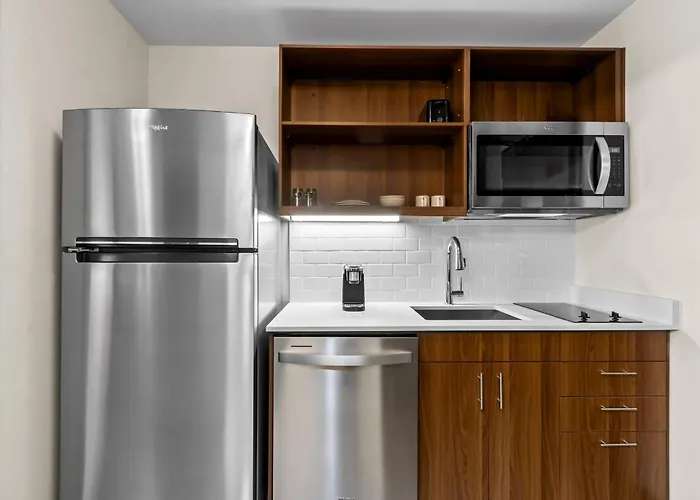 Everhome Suites Chandler Phoenix Fashion Center